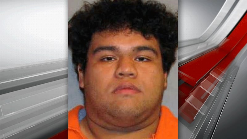 Oscar Abraham Gonzalez, DOB: 9/27/2000
