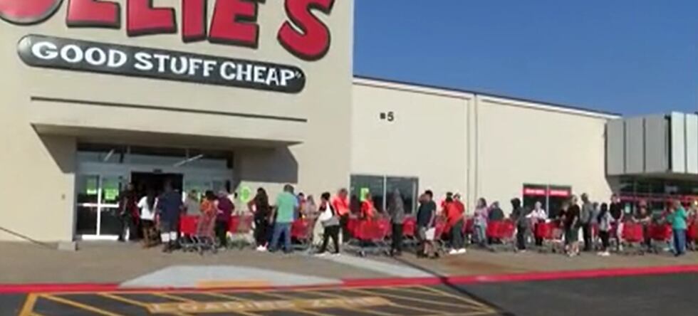 Ollie's opened Wednesday, Sept. 27.