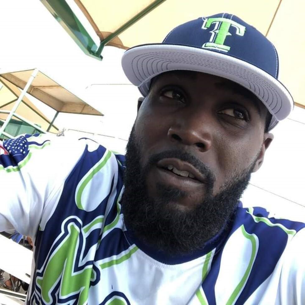 Bossier City native Dee Cummings died while saving two others from drowning in a Texas lake.