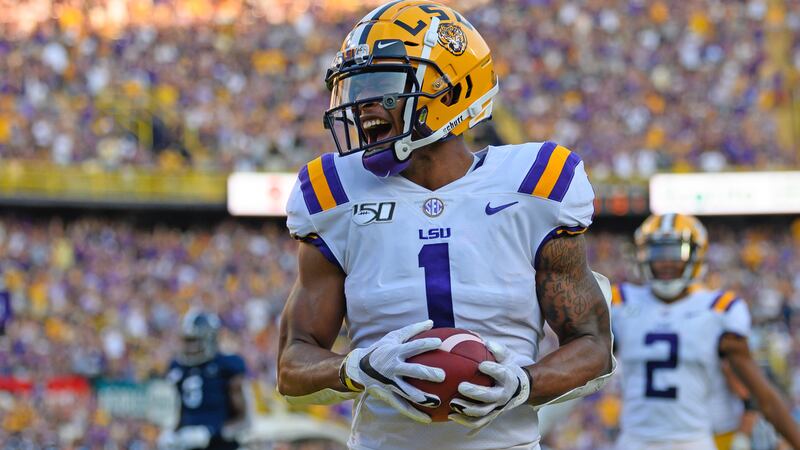Ja'Marr Chase named finalist for national award.