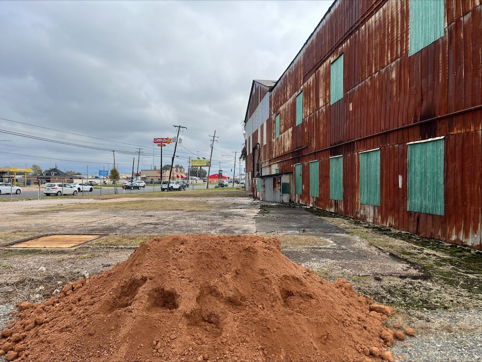 The groundbreaking took place in the 1500 block of N. Market St.